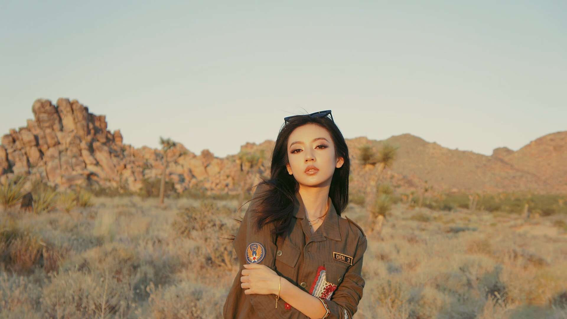 九游网页版官网-切尔西球员身体对抗胜出，赢得比赛主动权，切尔西对手